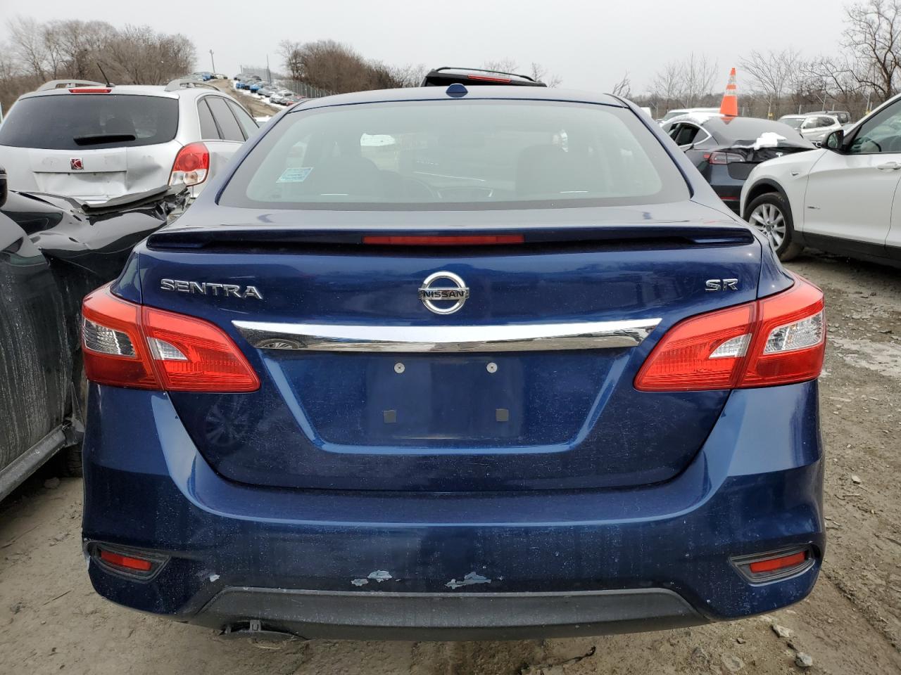 2016 Nissan Sentra - Image 6