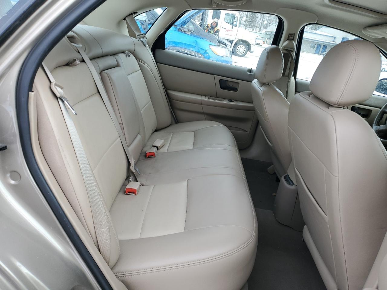 2006 Ford Taurus - Image 11