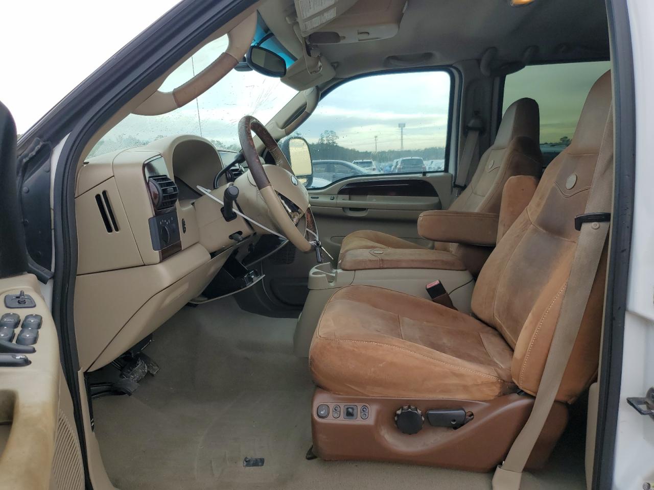 2005 Ford F250 - Image 7