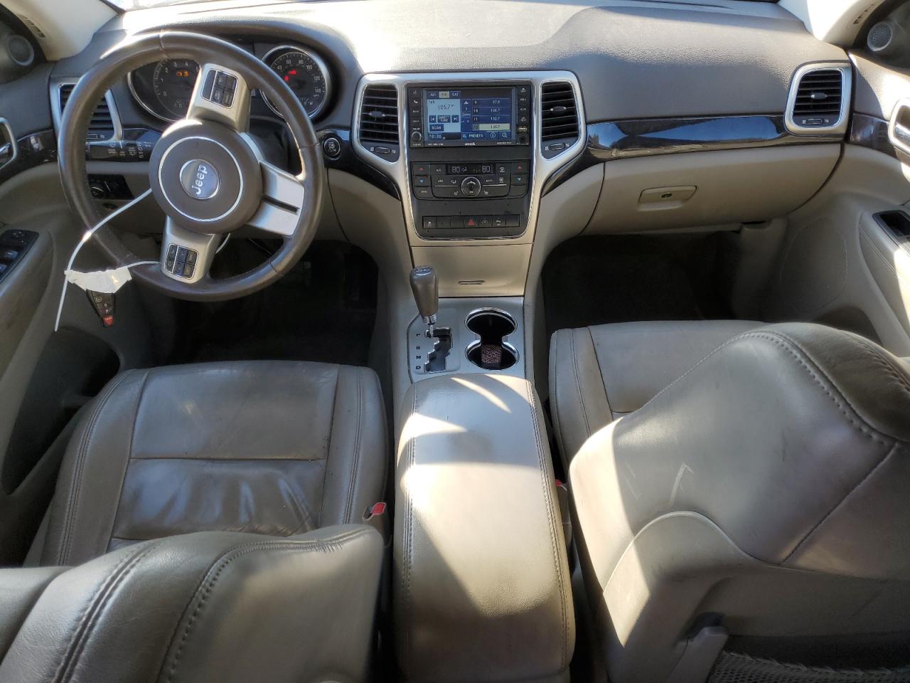 2011 Jeep Grand Cherokee - Image 8