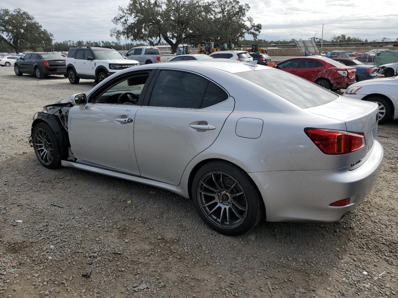 2010 Lexus IS - Image 2