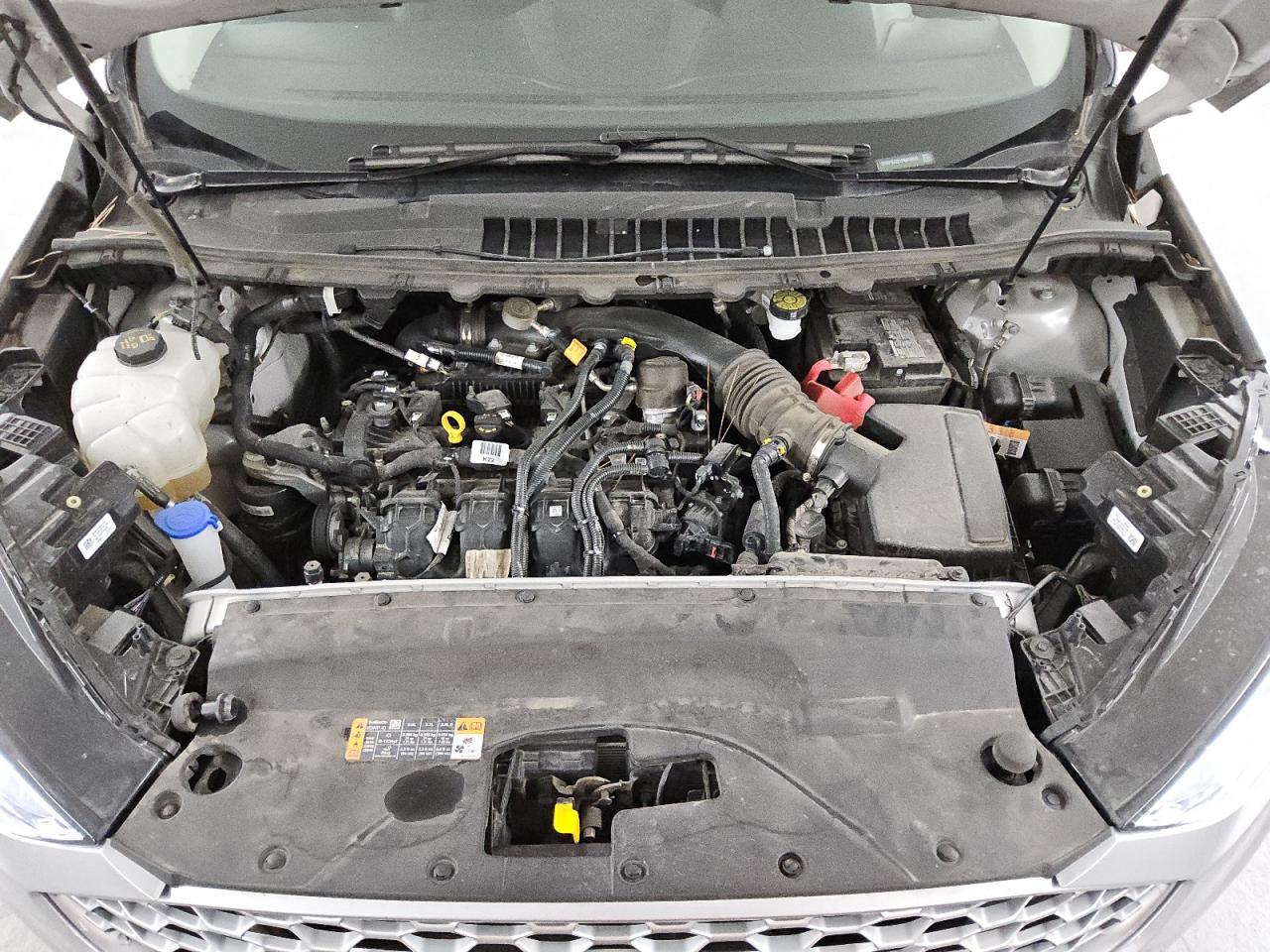 2023 Ford Edge - Image 12