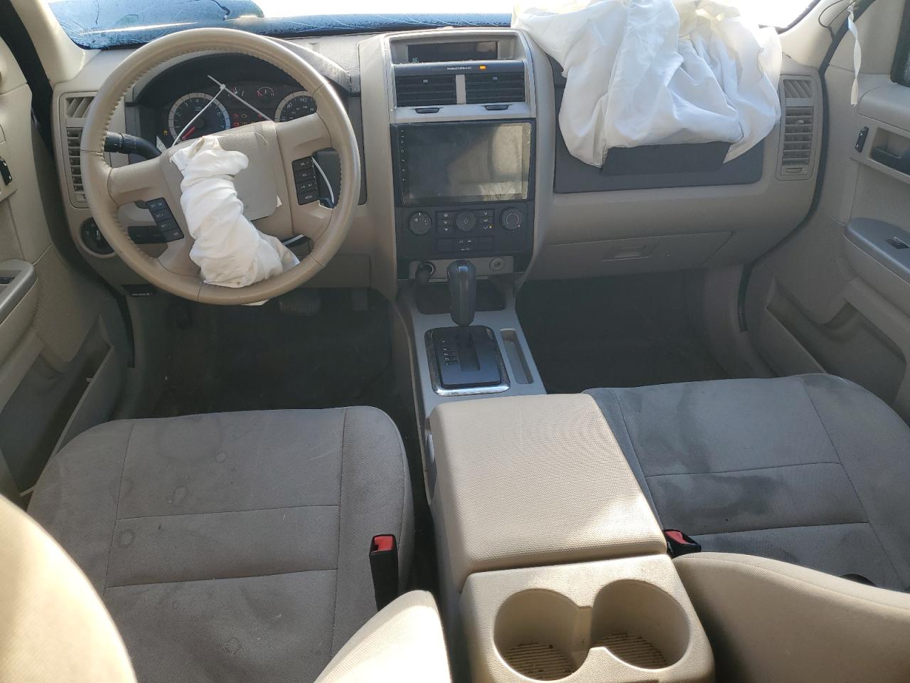 2010 Ford Escape - Image 8