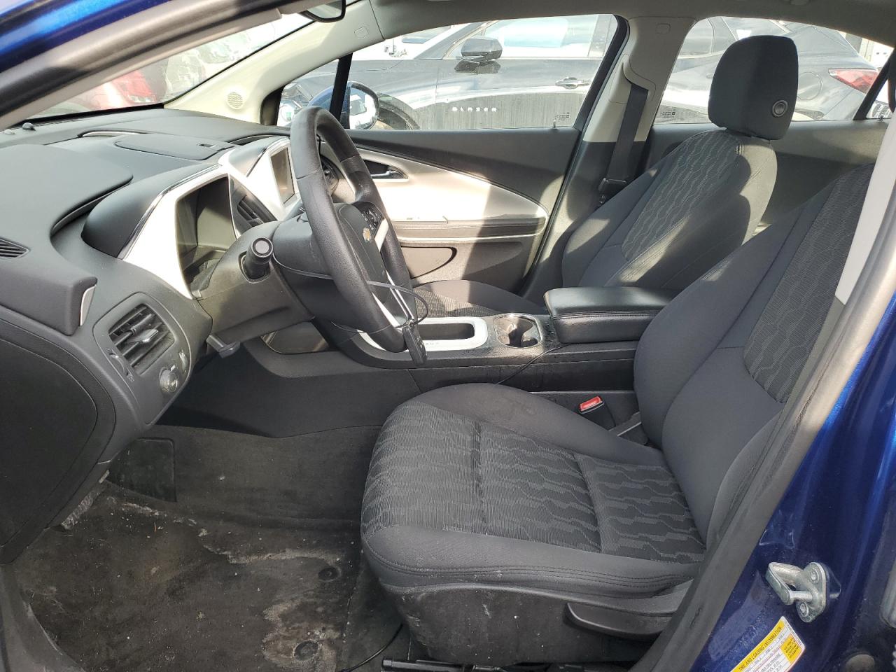 2012 Chevrolet Volt - Image 7