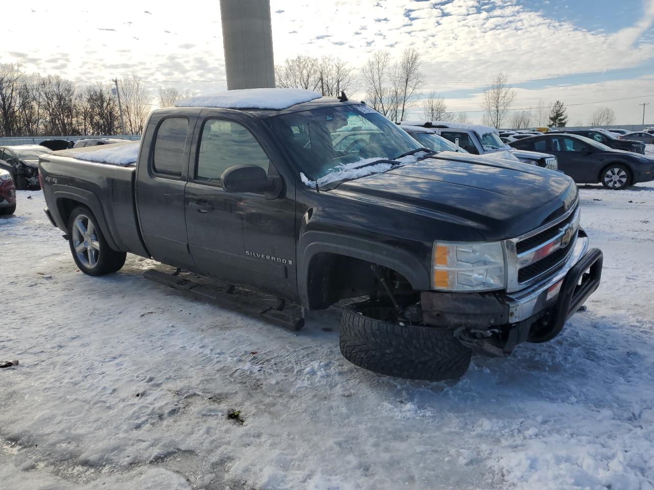 2008 Chevrolet Silverado - Image 4