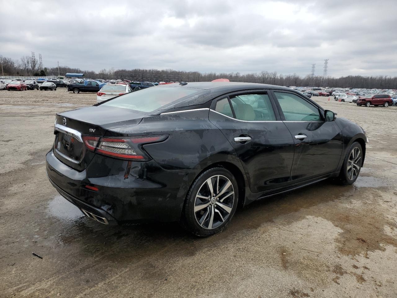 2021 Nissan Maxima - Image 3