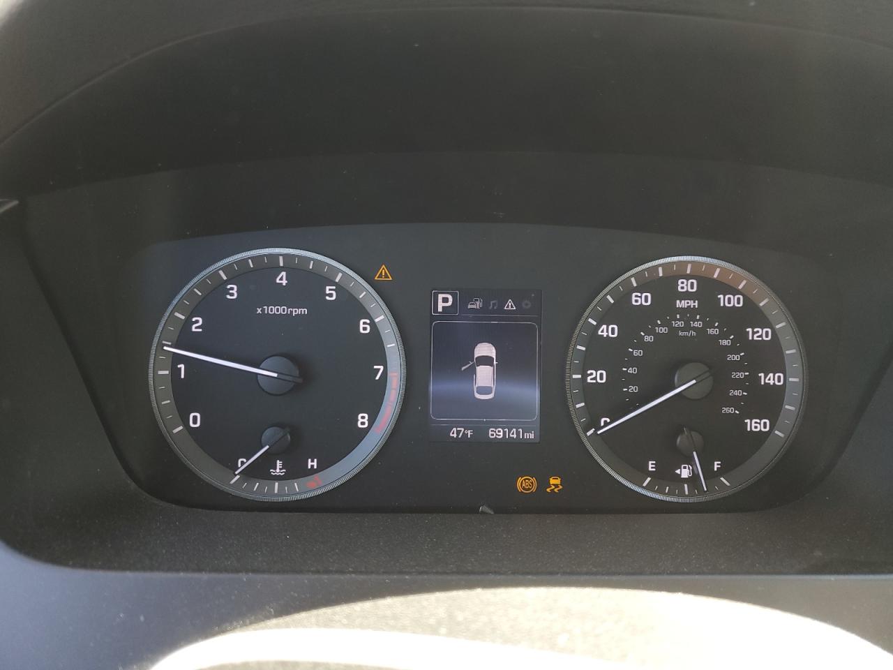 2016 Hyundai Sonata - Image 9