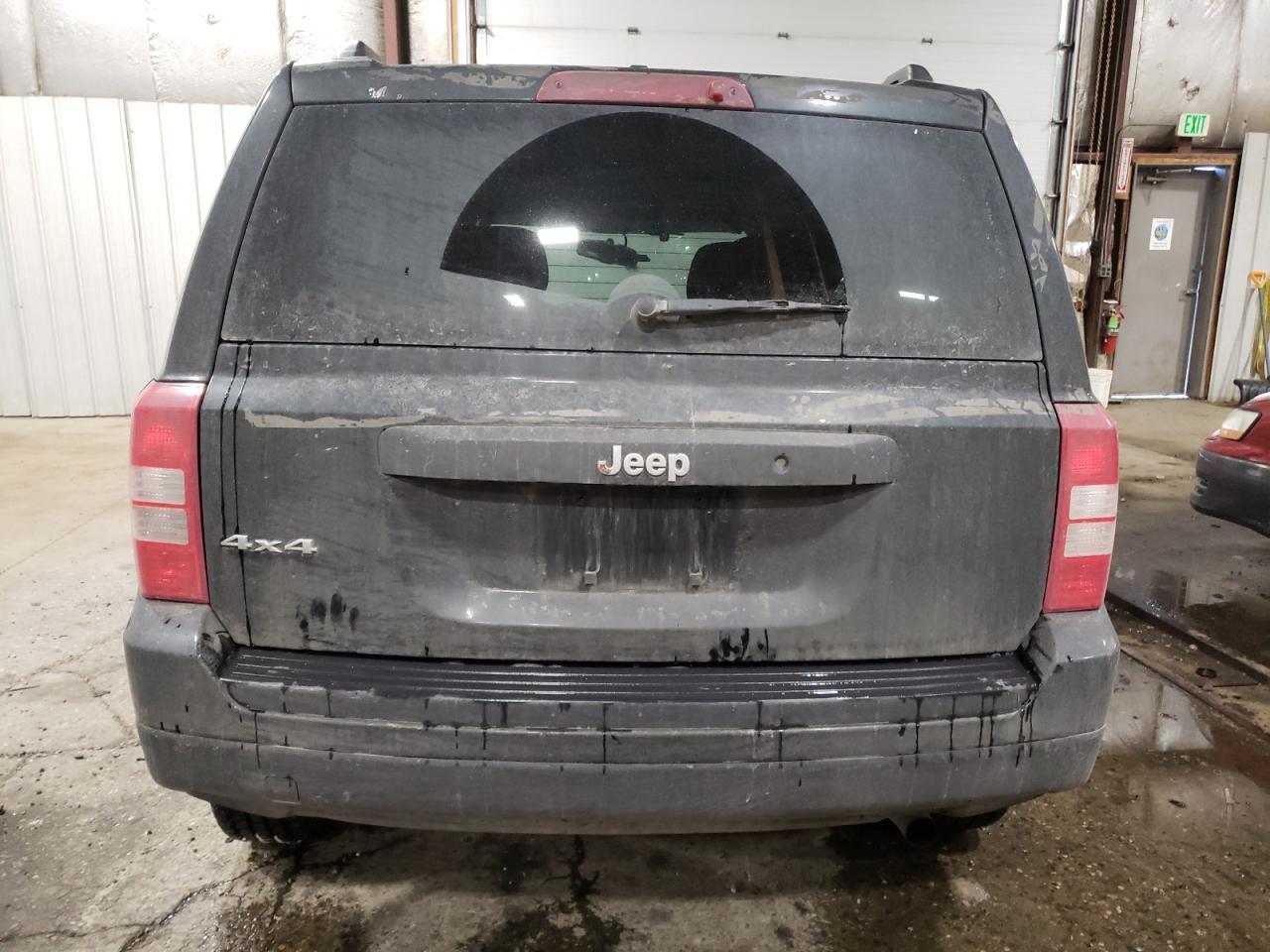 2016 Jeep Liberty (Patriot) - Image 6