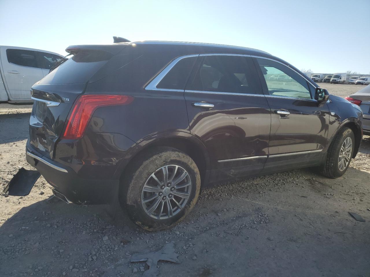 2017 Cadillac XT5 - Image 3