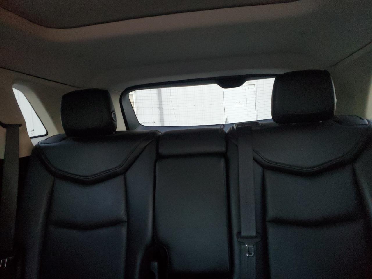 2018 Cadillac XT5 - Image 10