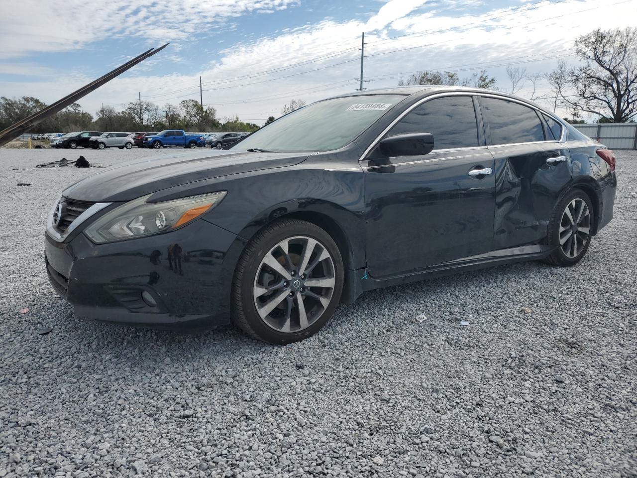 VIN 1N4AL3AP4HN330026 2017 NISSAN ALTIMA no.1