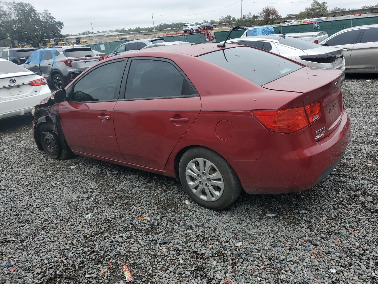 2010 Kia Forte - Image 2