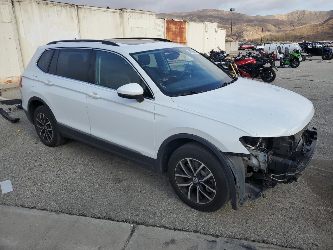 2021 Volkswagen Tiguan - Image 4