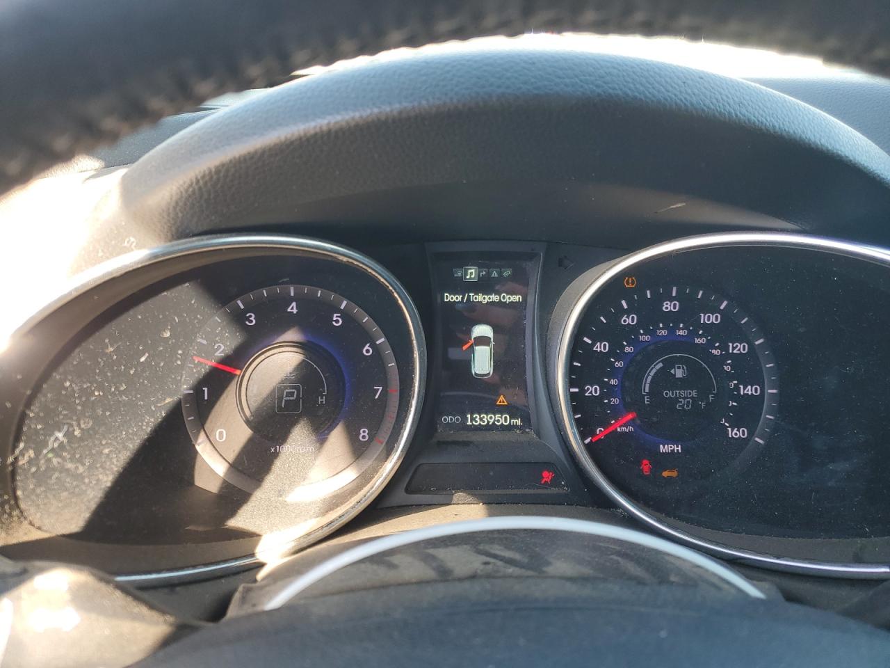 2014 Hyundai Santa Fe - Image 9