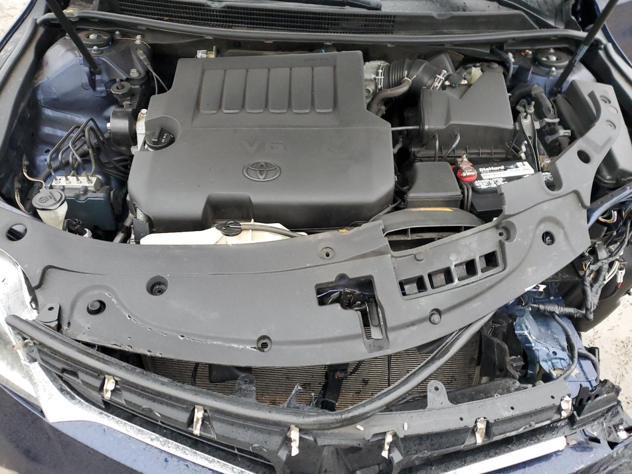 2013 Toyota Avalon - Image 11