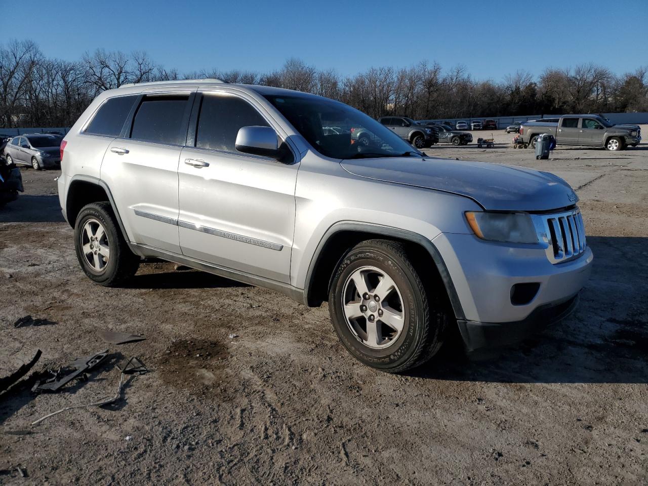 2011 Jeep Grand Cherokee - Image 4