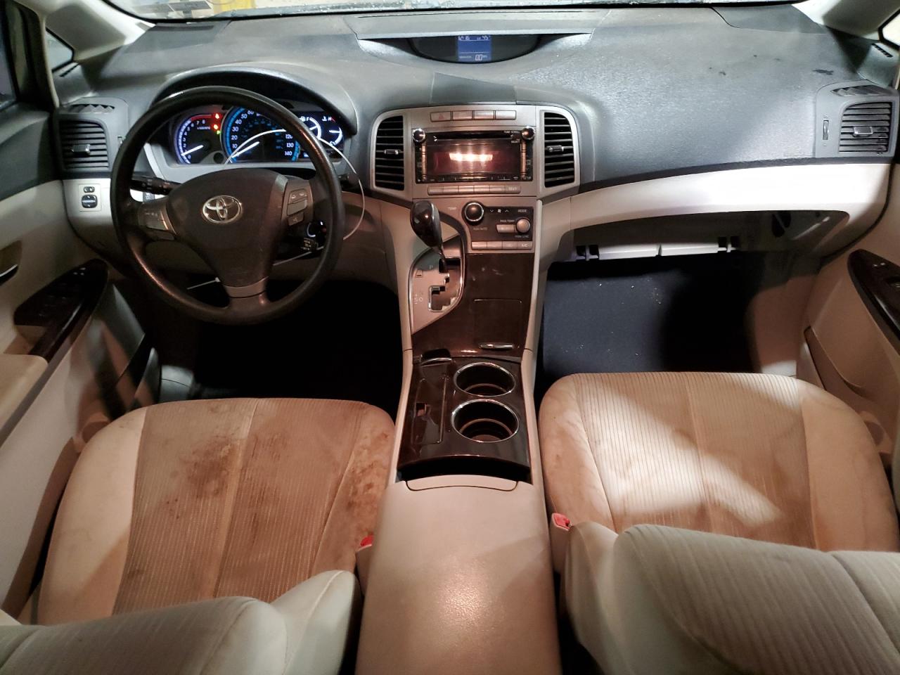 2010 Toyota Venza - Image 8