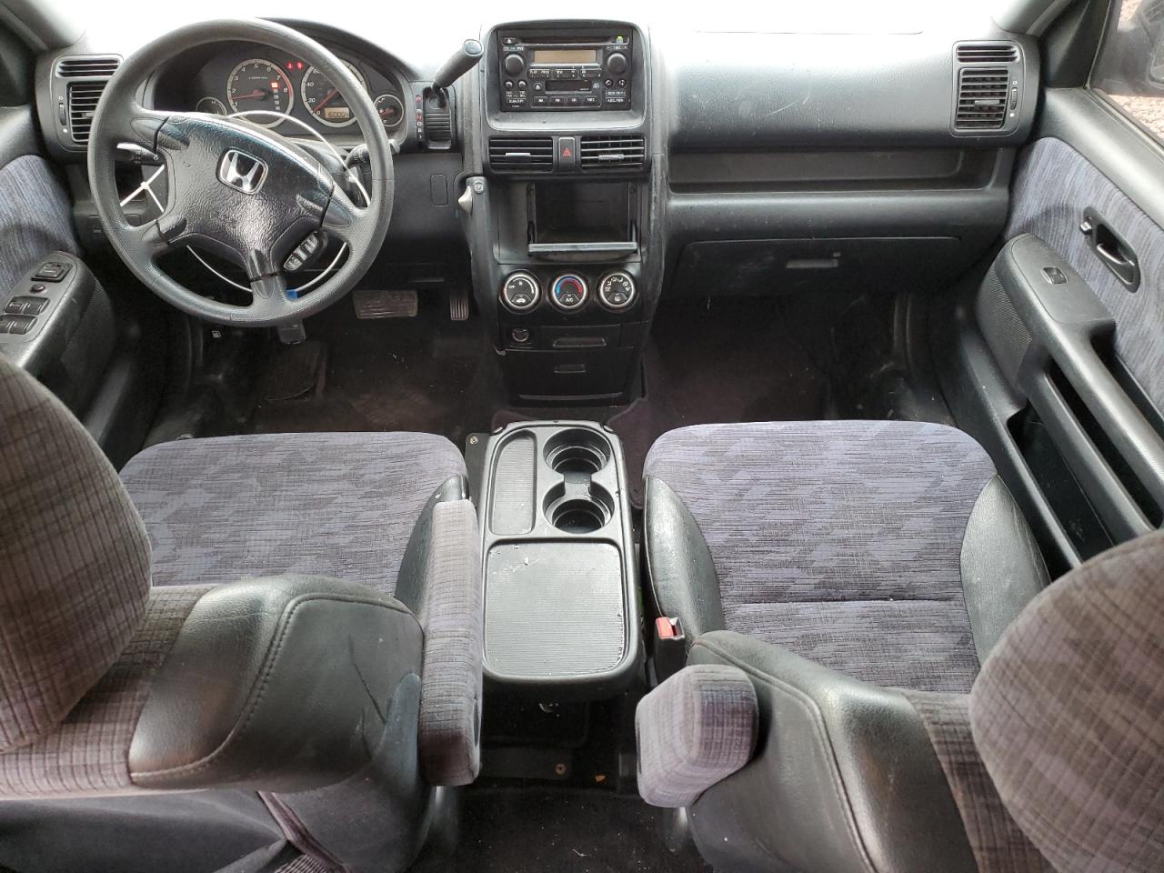 2004 Honda CR-V - Image 8