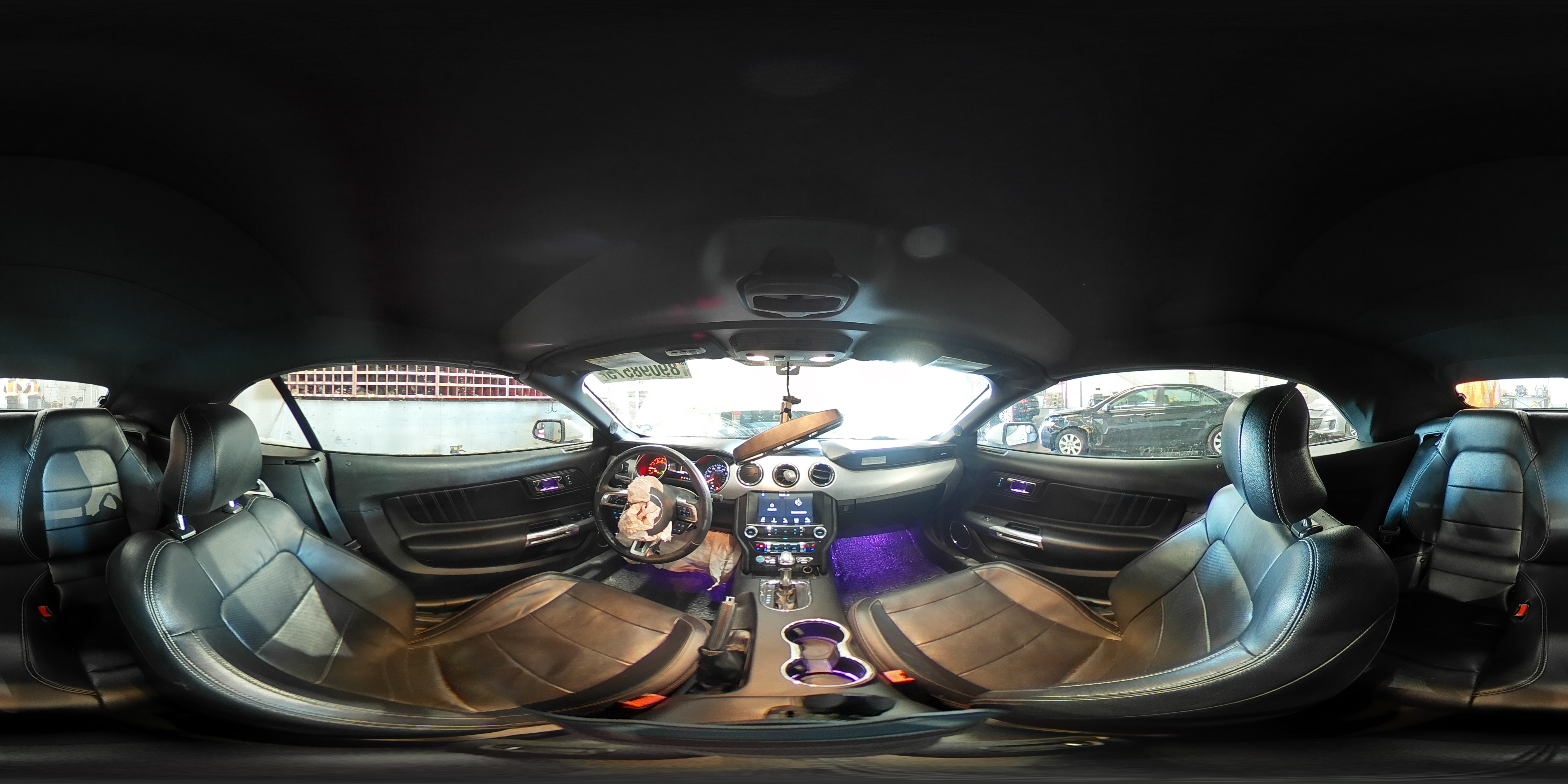 2016 Ford Mustang - Image 14
