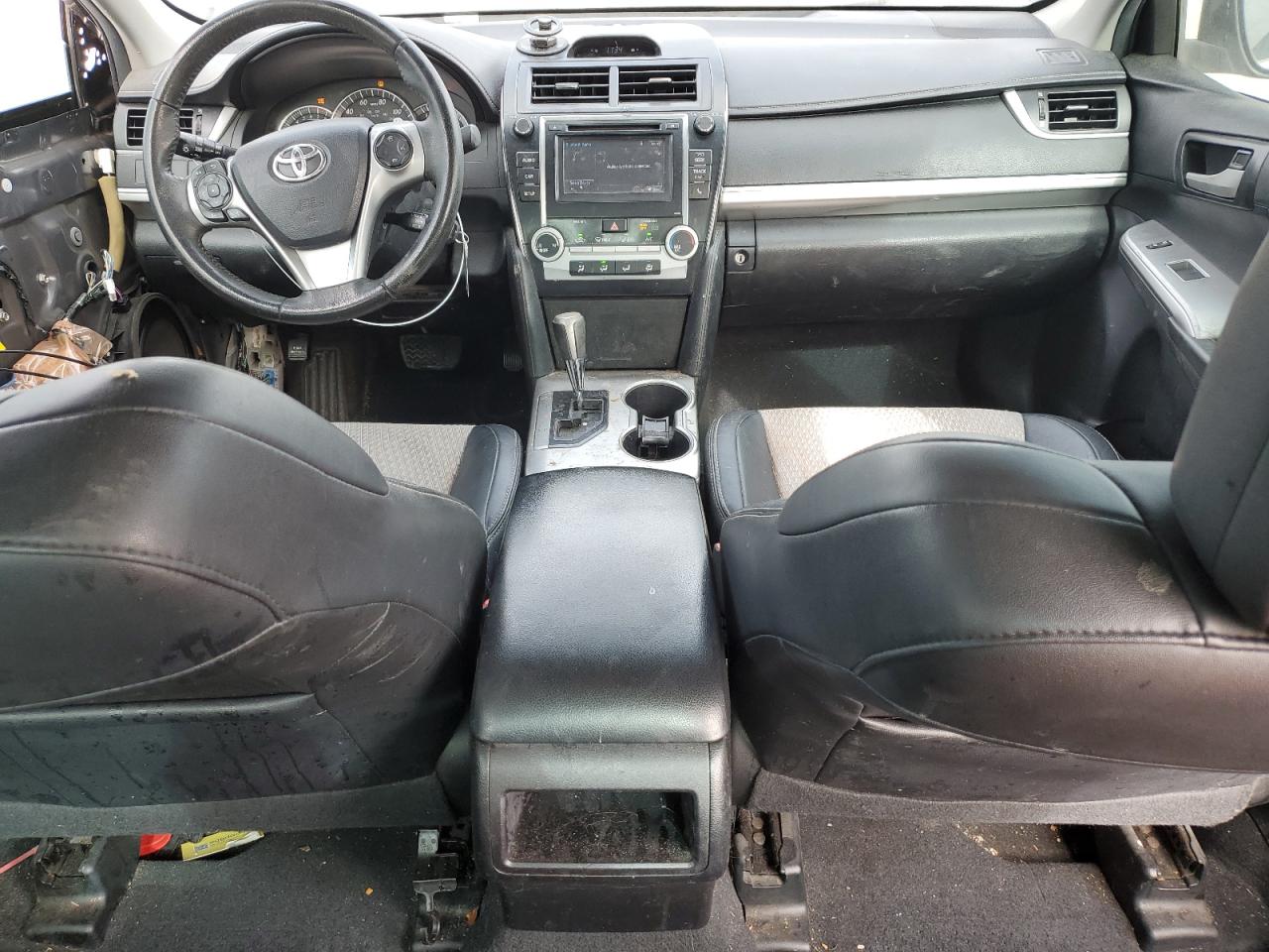 2014 Toyota Camry - Image 8