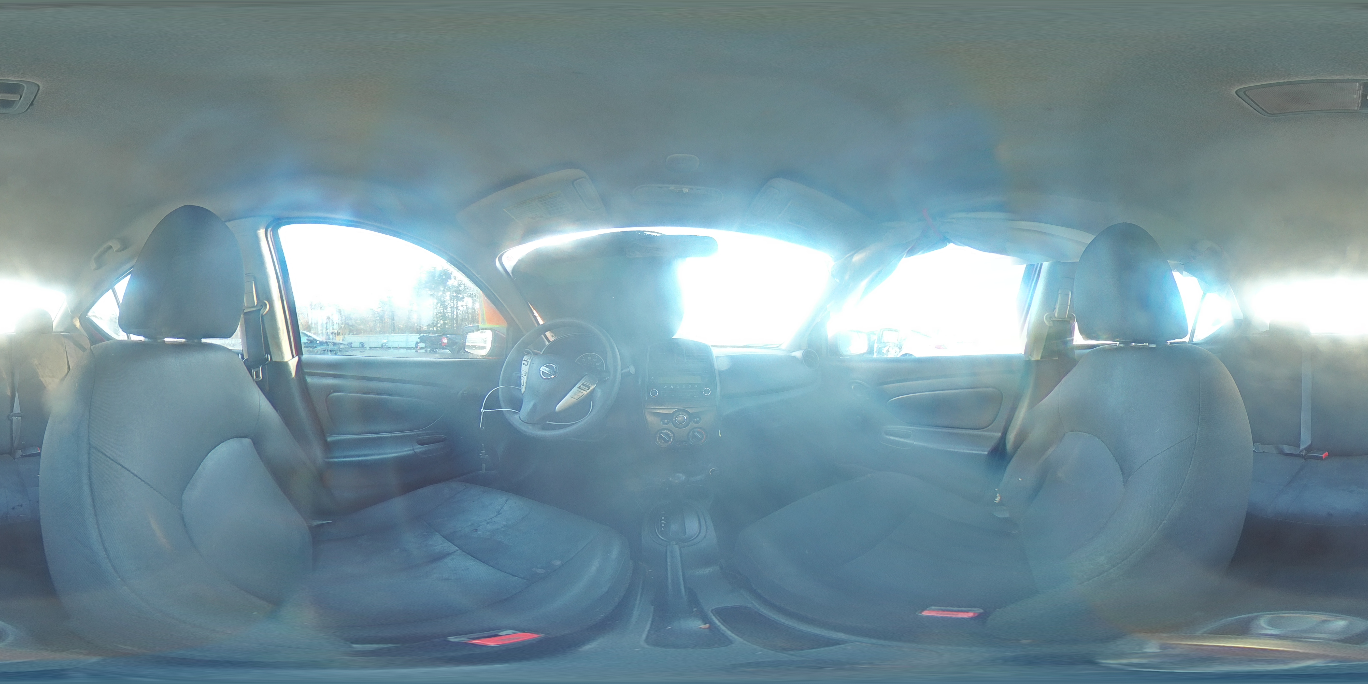 2018 Nissan Versa - Image 14