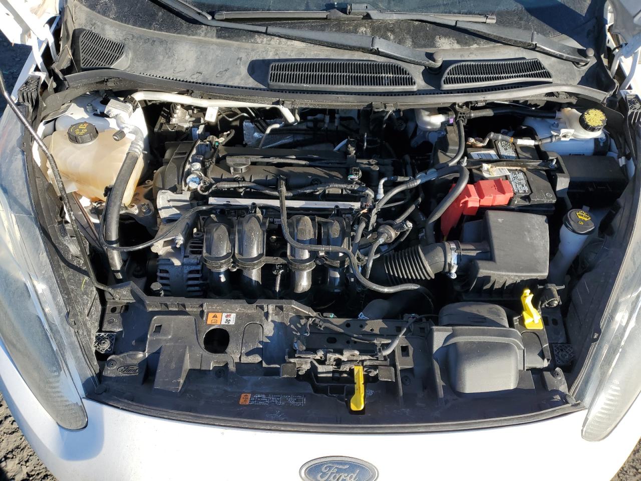 2016 Ford Fiesta - Image 11