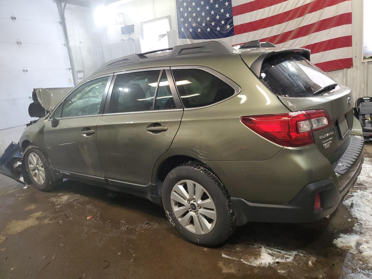 2019 Subaru Outback - Image 2