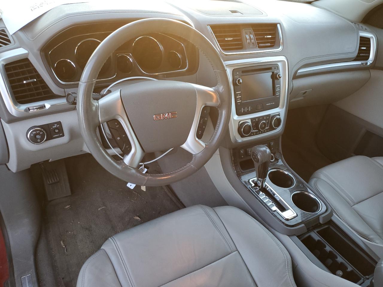 2013 GMC Acadia - Image 8
