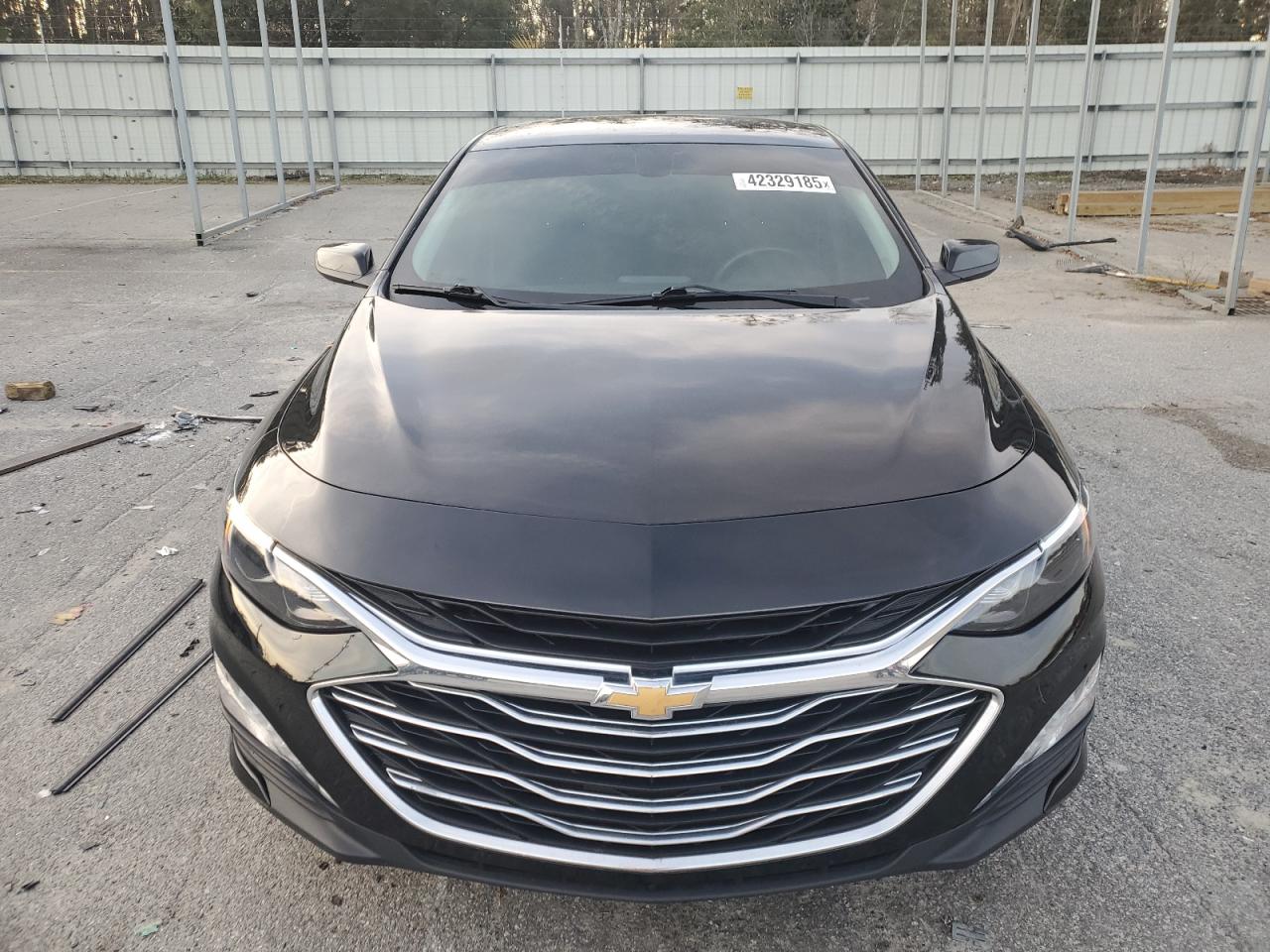 2022 Chevrolet Malibu - Image 5