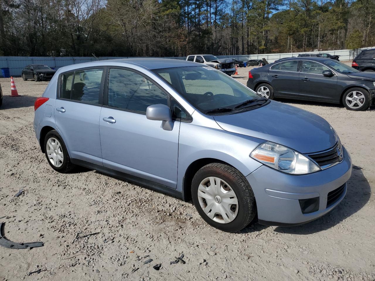 2010 Nissan Versa - Image 4