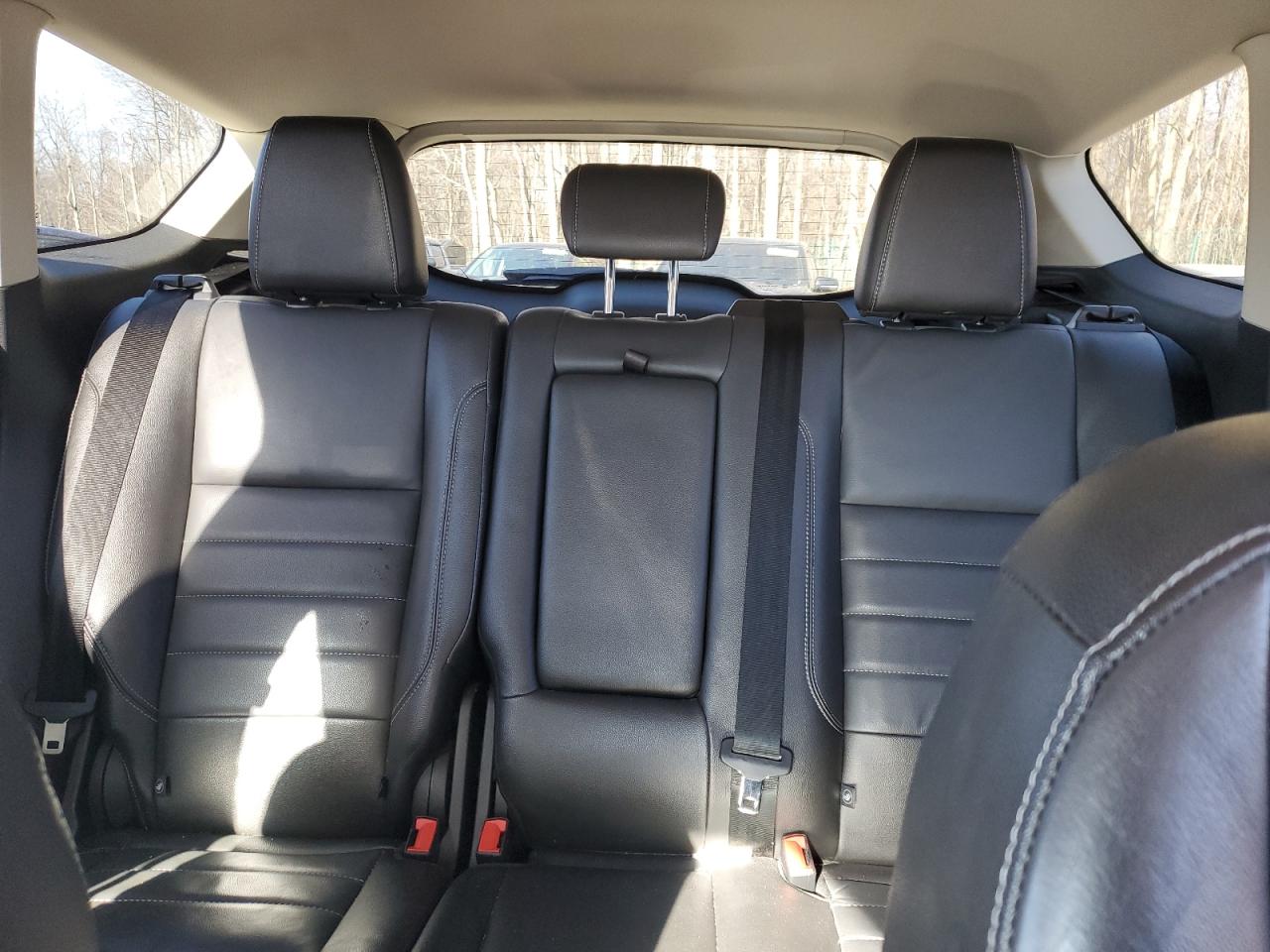 2016 Ford Escape - Image 10