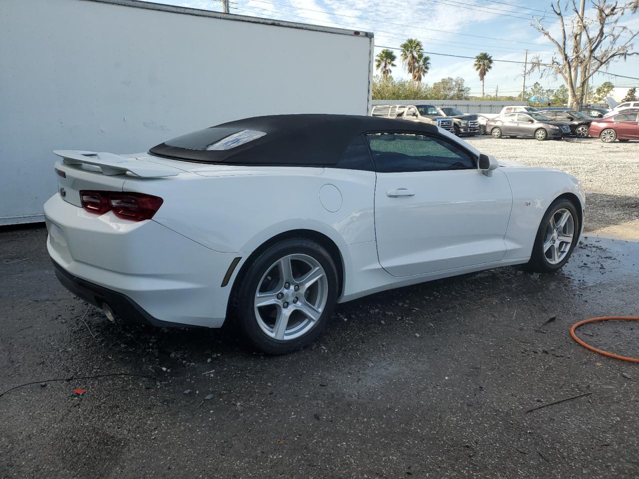 2020 Chevrolet Camaro - Image 3