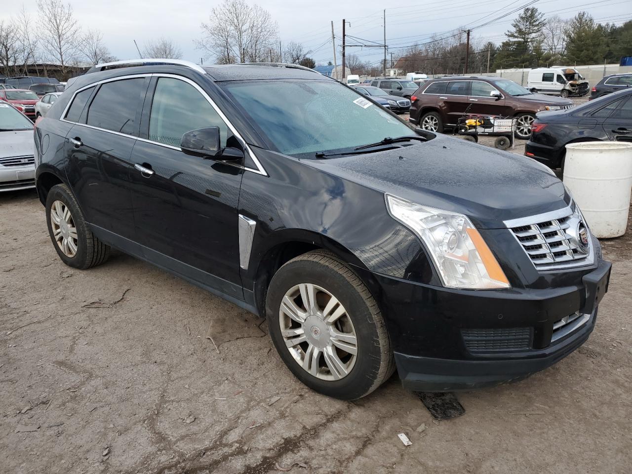 VIN 3GYFNBE35GS584225 2016 CADILLAC SRX no.4