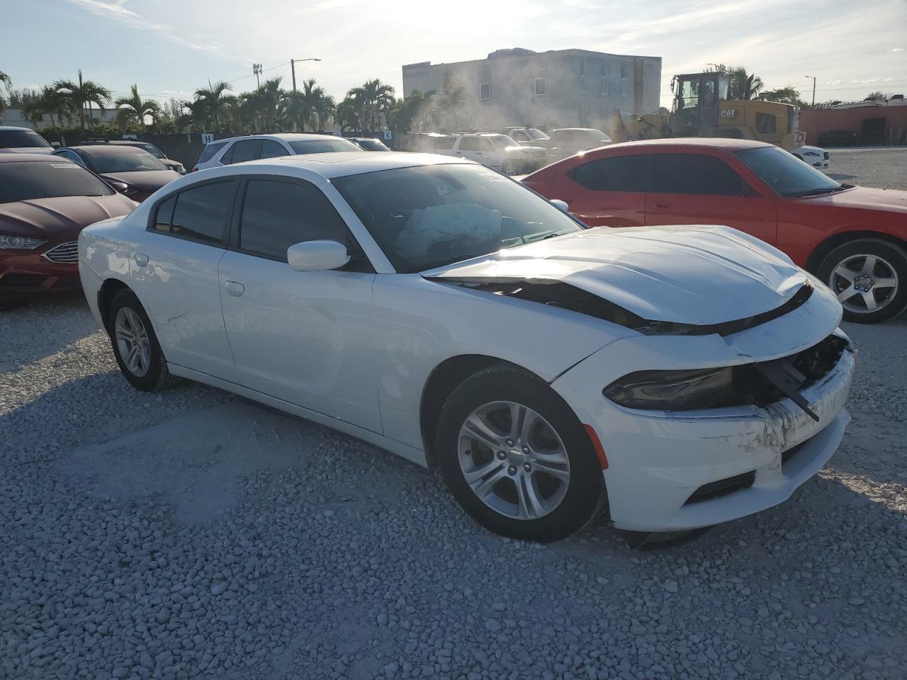 VIN 2C3CDXBG9KH643521 2019 DODGE CHARGER no.4