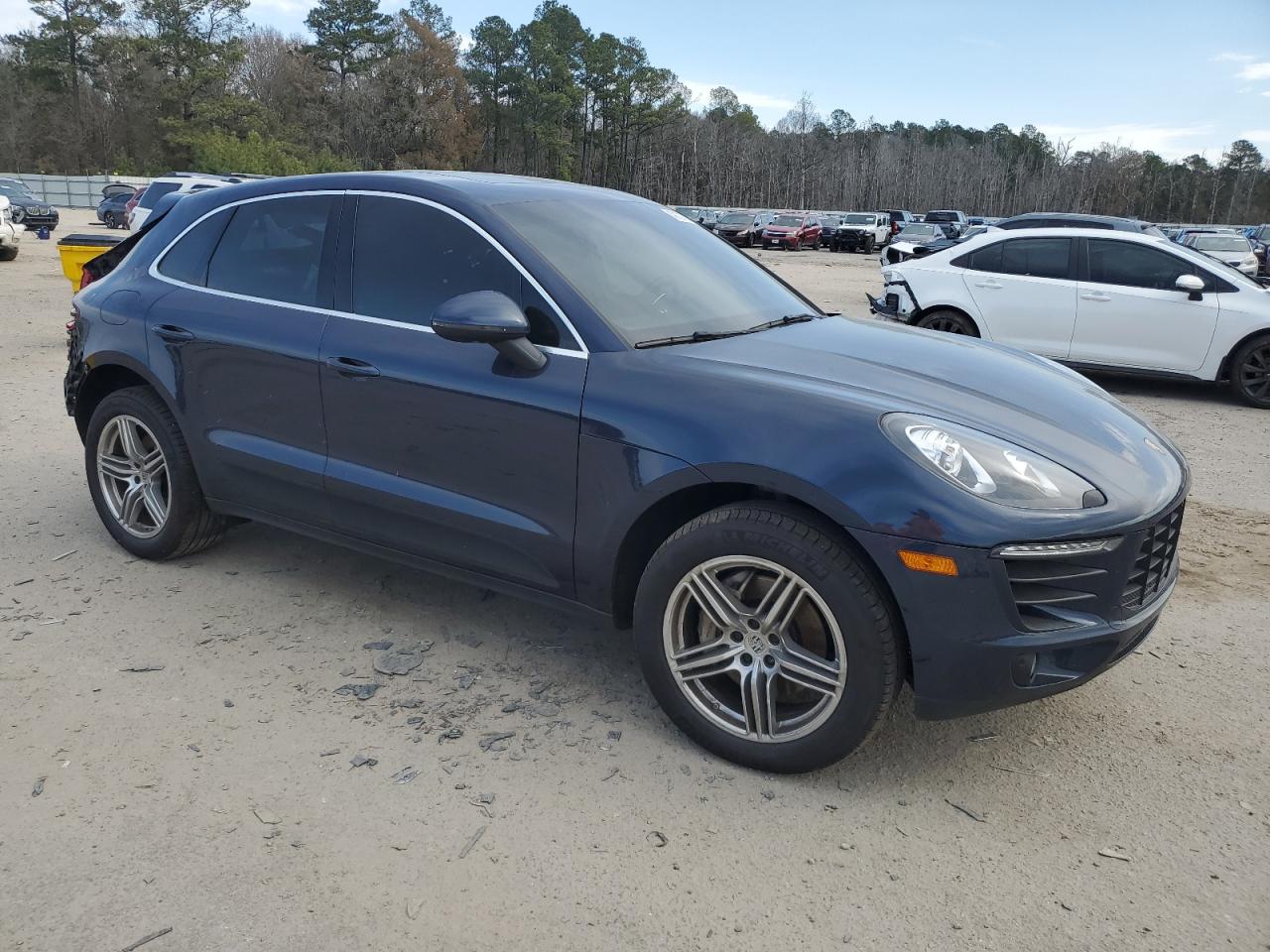 2015 Porsche Macan - Image 4