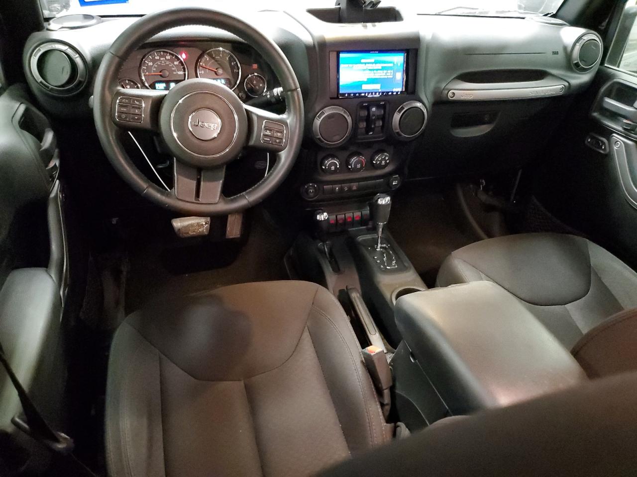 2015 Jeep Wrangler - Image 8