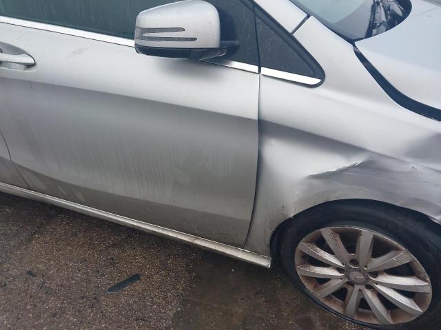 2013 MERCEDES-BENZ B CLASS B180 CDI SE 5DR