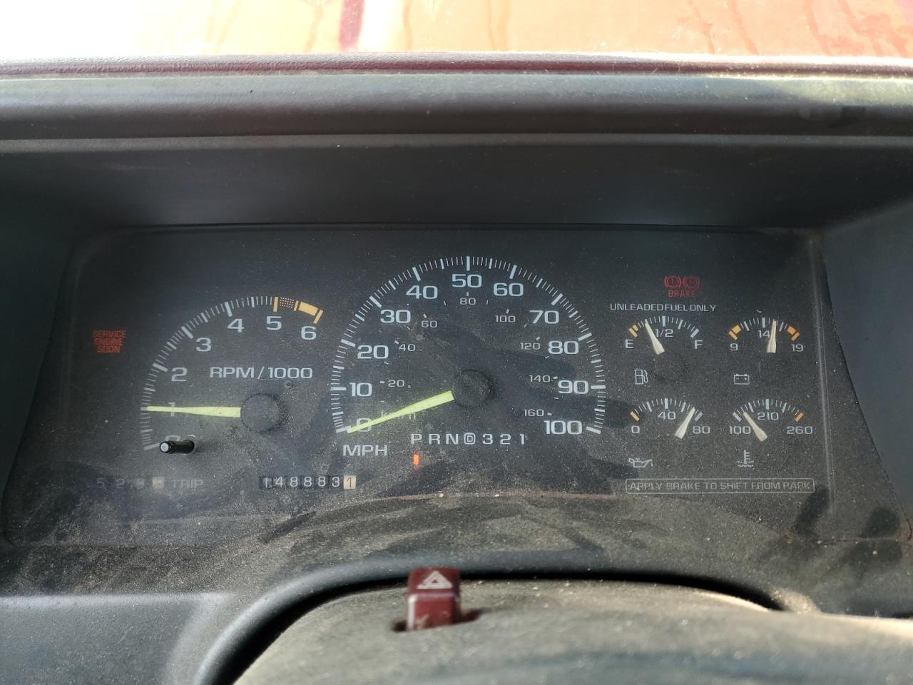 1996 Chevrolet GMT-400 - Image 9