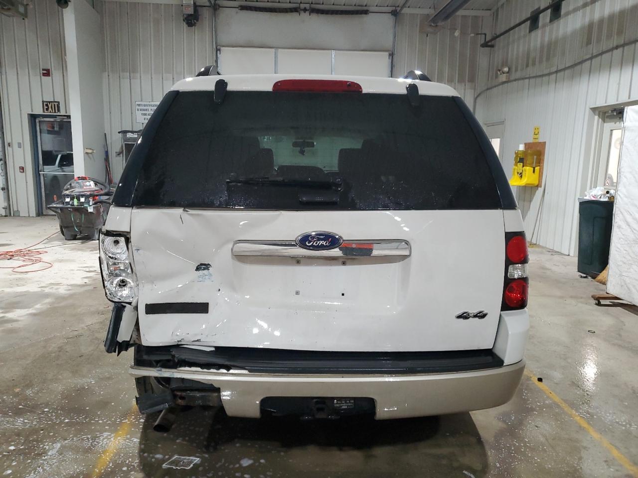 2008 Ford Explorer - Image 6