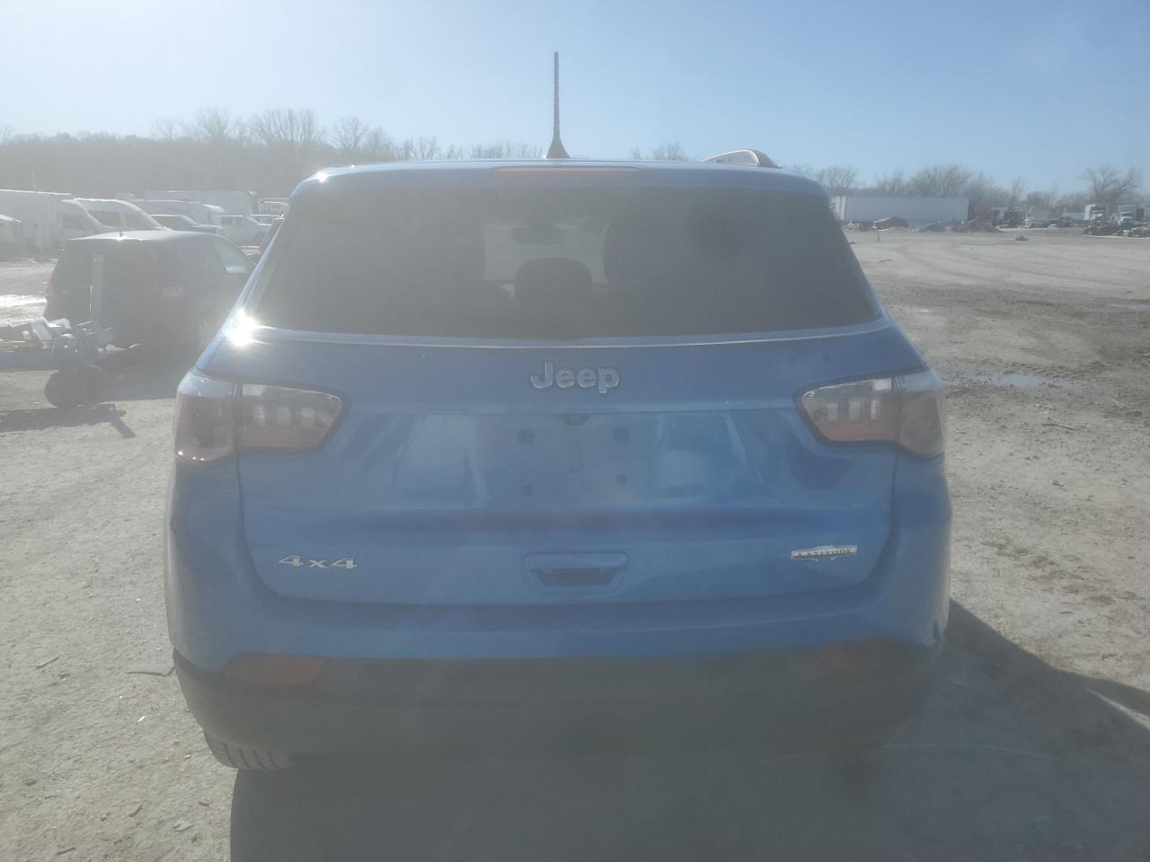 2019 Jeep Compass - Image 6