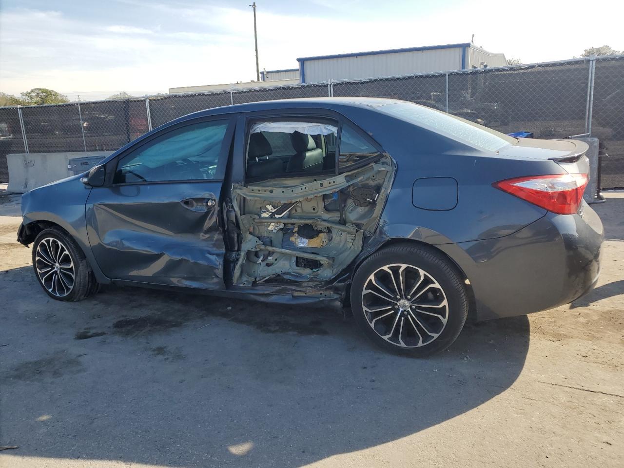 2015 Toyota Corolla - Image 2