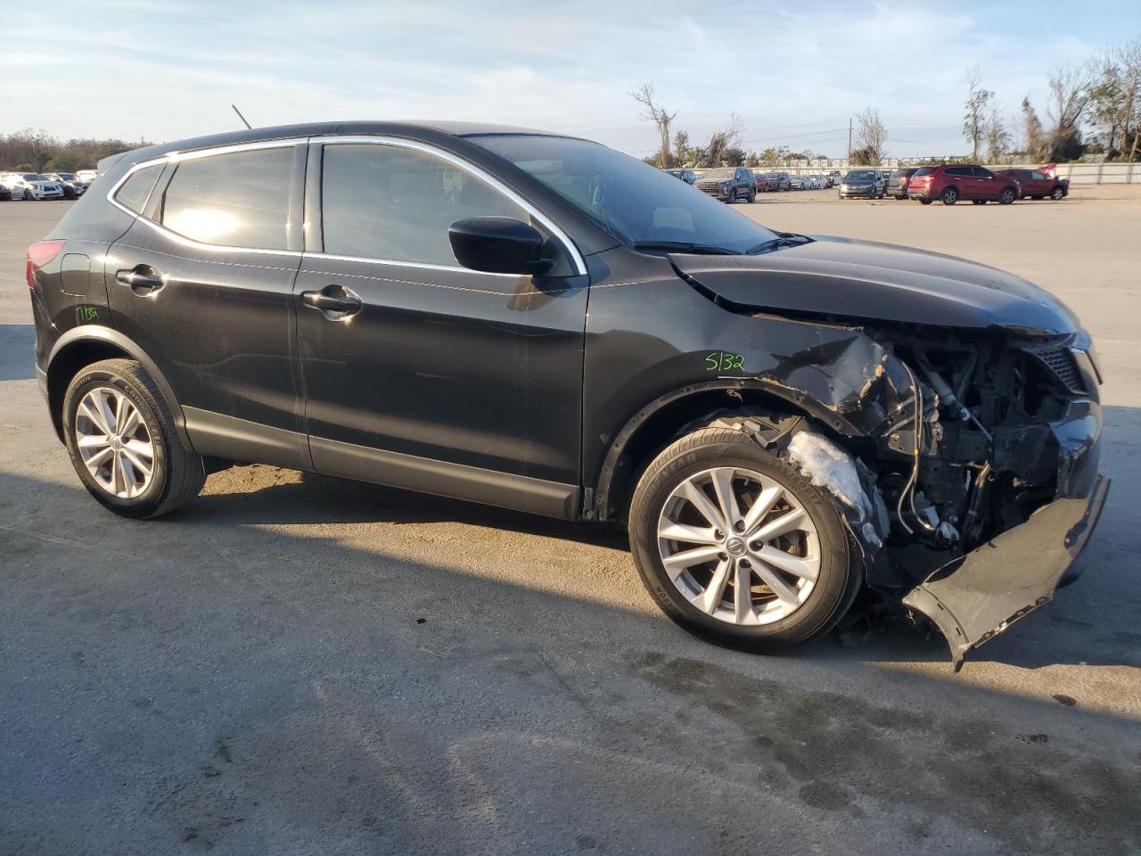 2018 Nissan Rogue - Image 4