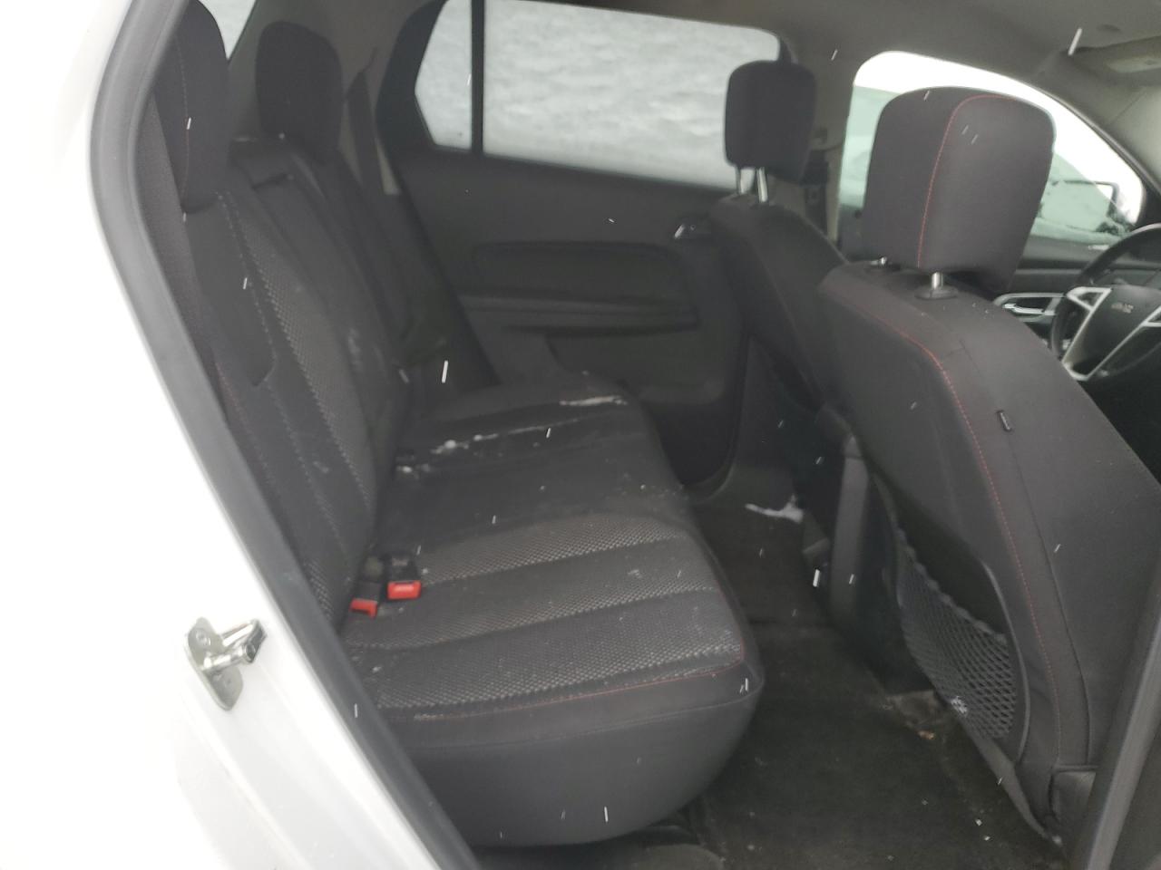 2015 GMC Terrain - Image 10