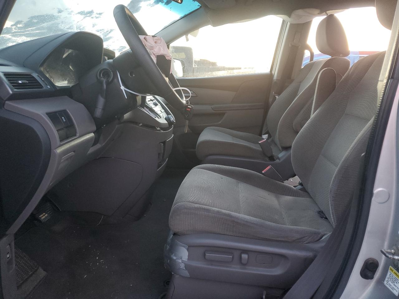 2012 Honda Odyssey - Image 7