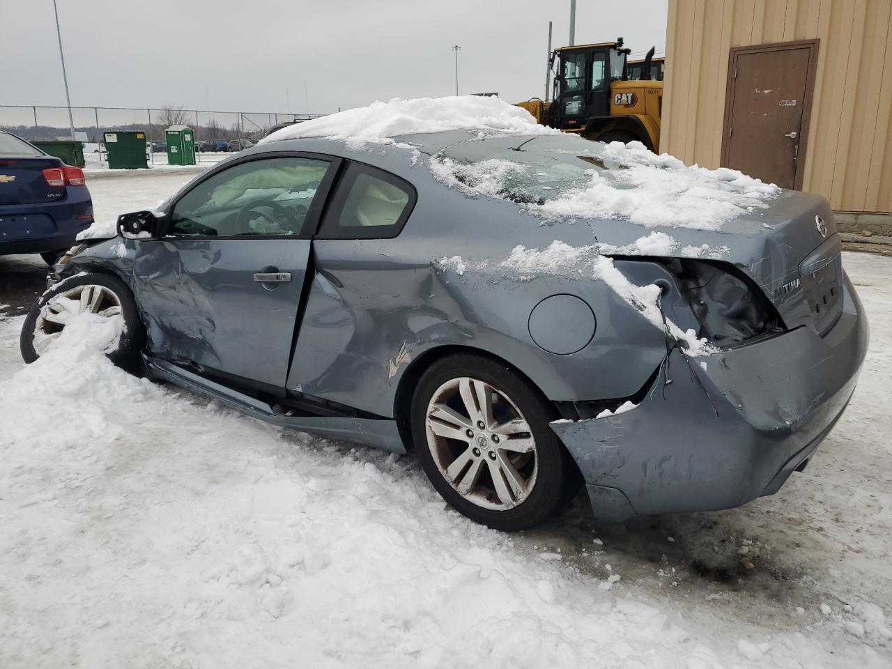 2011 Nissan Altima - Image 2