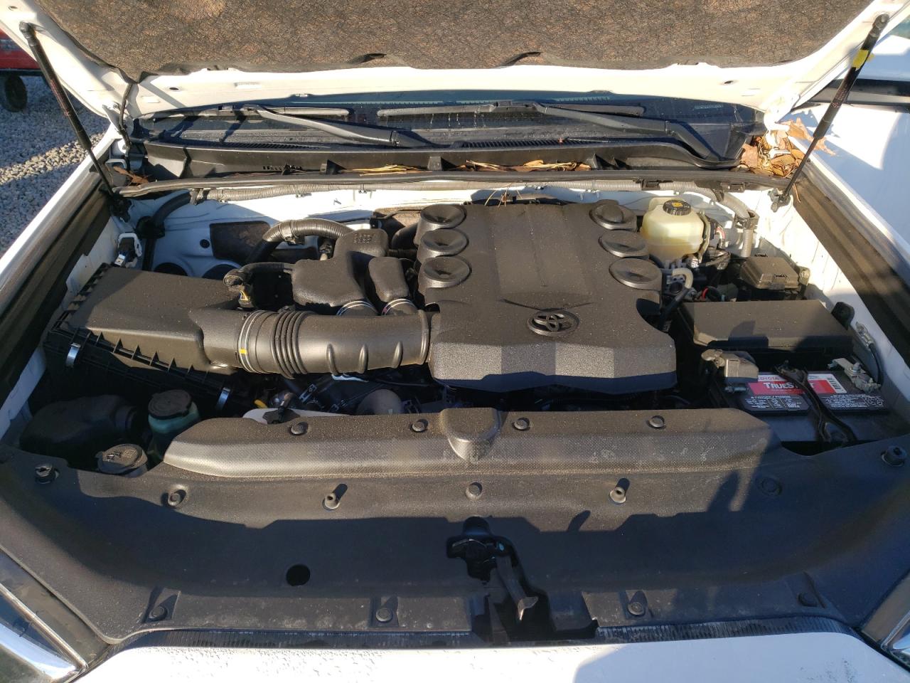 2020 Toyota 4Runner - Image 12