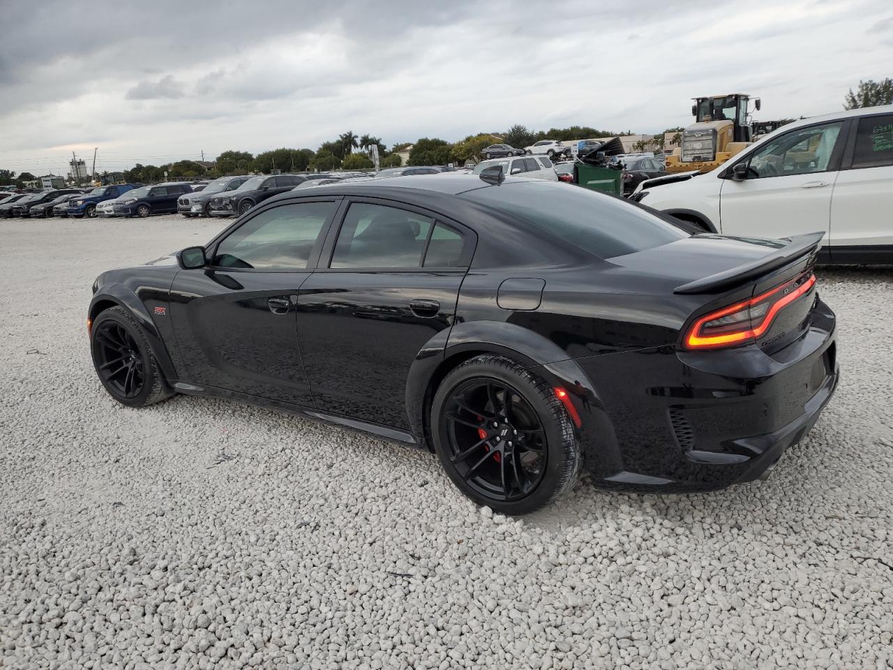 2020 Dodge Charger - Image 2
