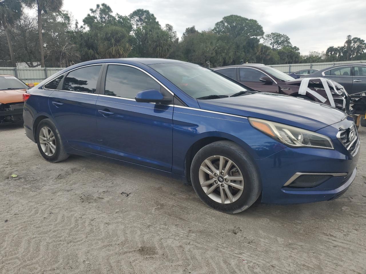 2016 Hyundai Sonata - Image 4