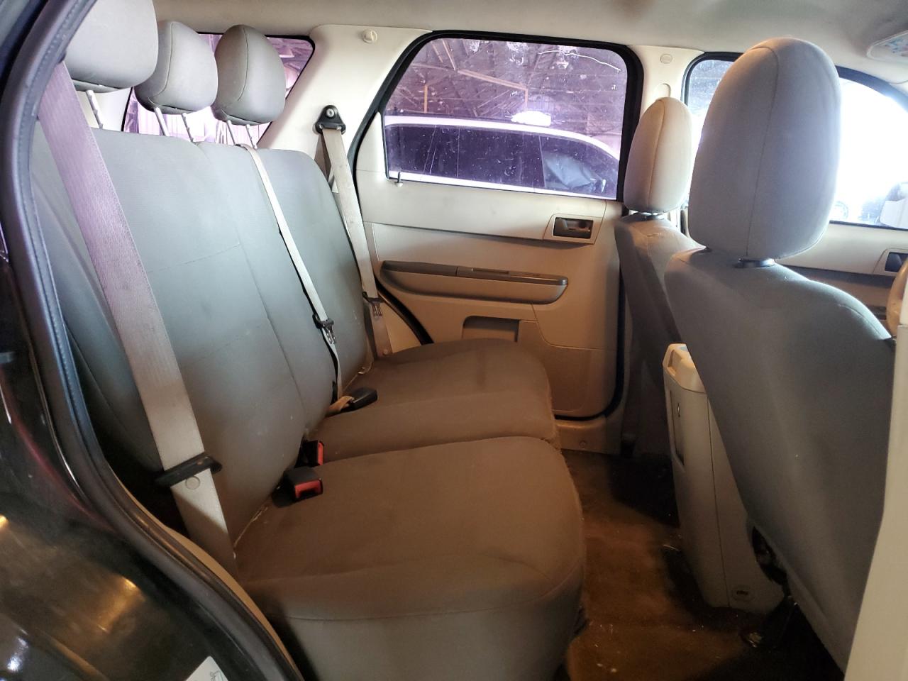 2012 Ford Escape - Image 10