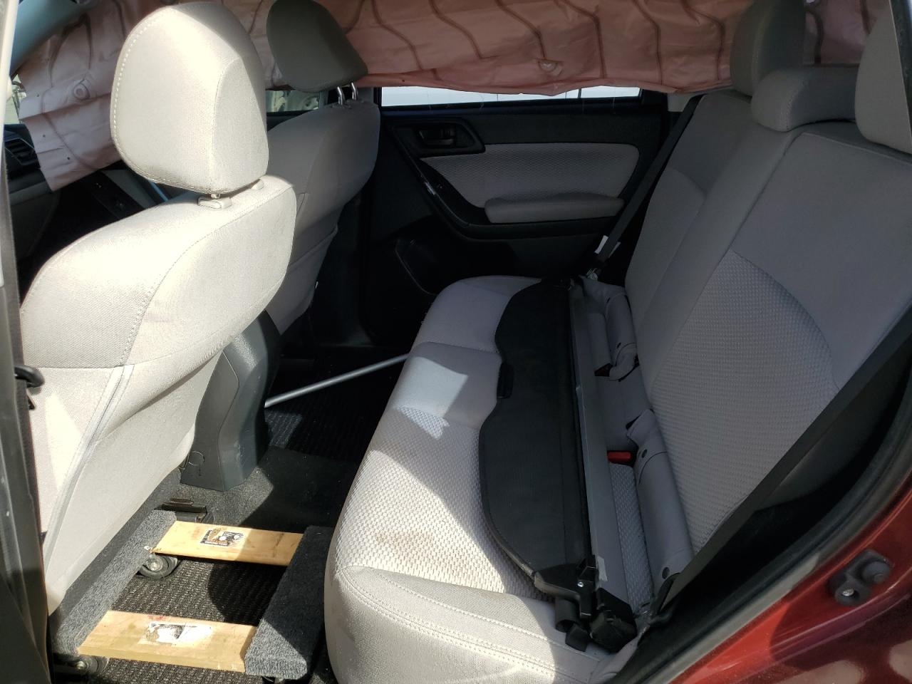 2017 Subaru Forester - Image 11